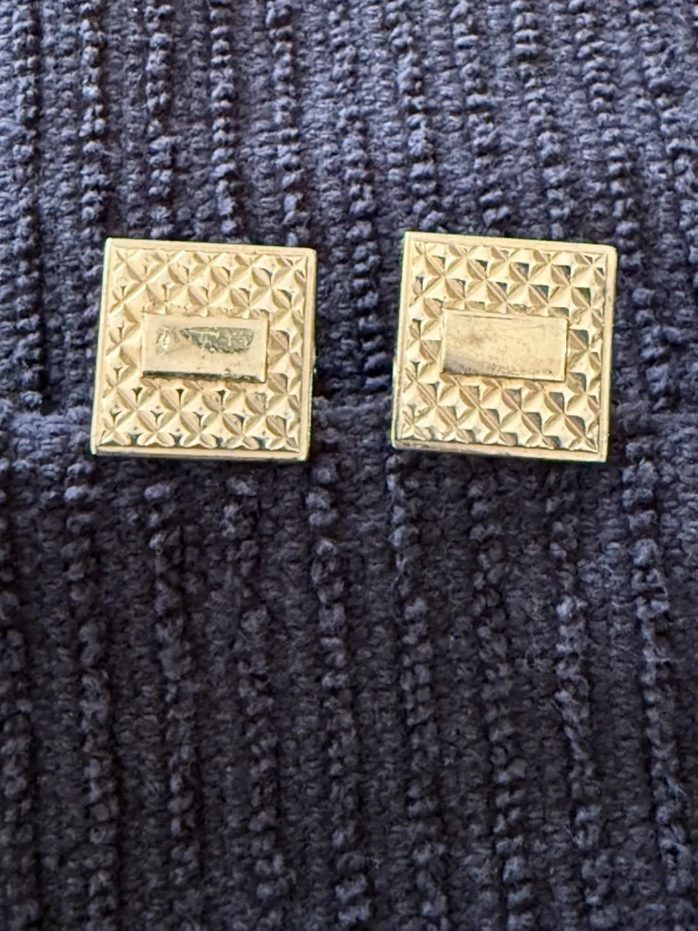SWANK gold tone